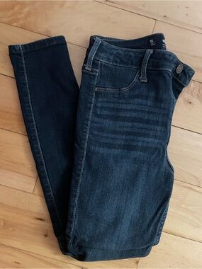 Hollister High Rise Jean Leggings